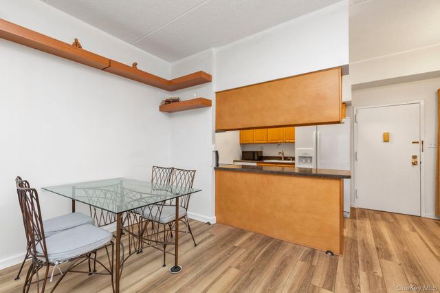 725 Miller Avenue 106, Freeport, NY 11520