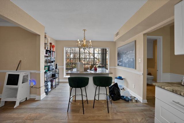 1818 Burr Oak Street, Arlington, TX 76012