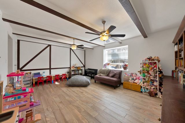 1818 Burr Oak Street, Arlington, TX 76012