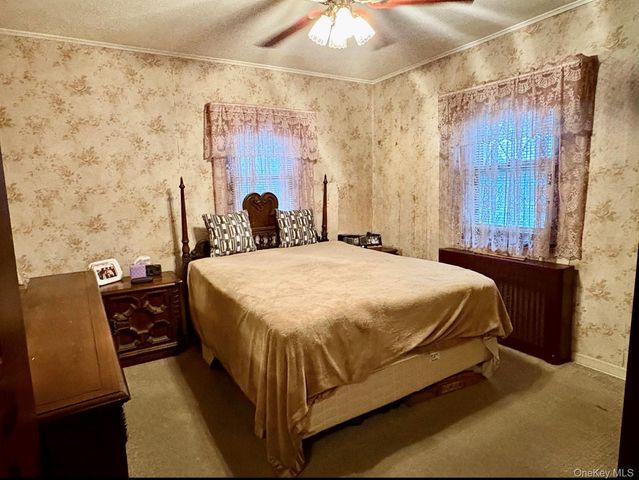 111 King Street, Malverne, NY 11565