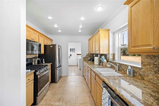 720 E Foothill, Glendora, CA 91741