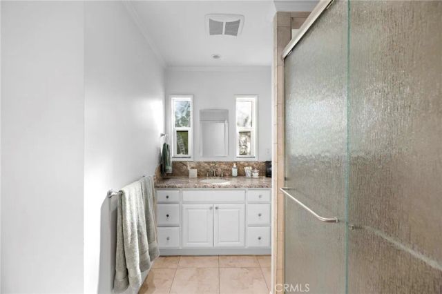720 E Foothill, Glendora, CA 91741