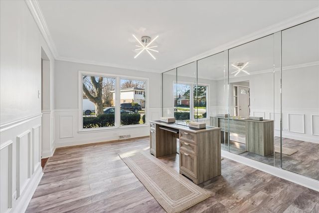 14633 Parkside Drive, Dolton, IL 60419