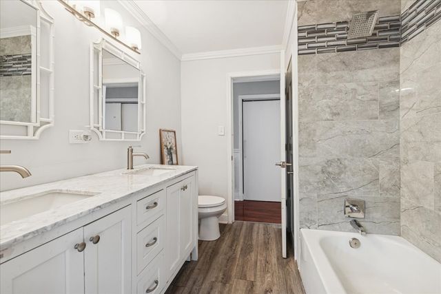 14633 Parkside Drive, Dolton, IL 60419