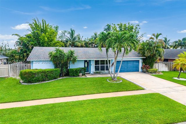 1250 Belmore Ter, Wellington, FL 33414