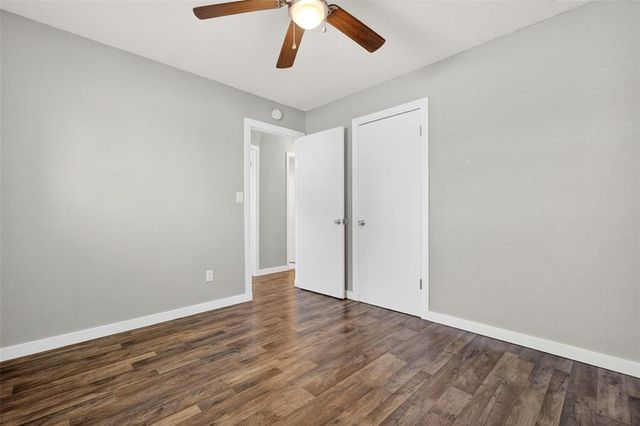 901 SW 3rd Street, Moore, OK 73160