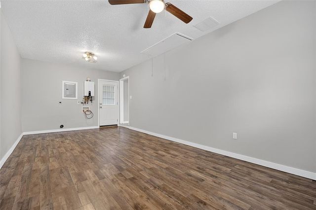 901 SW 3rd Street, Moore, OK 73160