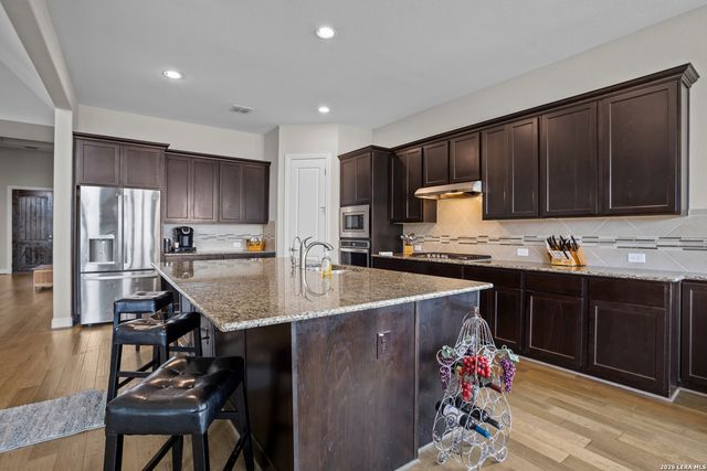 6914 Hallie Hill, Schertz, TX 78154