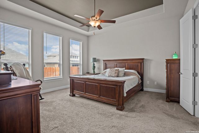 6914 Hallie Hill, Schertz, TX 78154