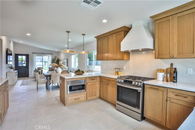26471 Via Cuervo, Mission Viejo, CA 92691