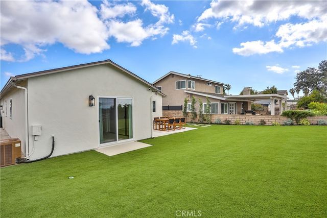 26471 Via Cuervo, Mission Viejo, CA 92691