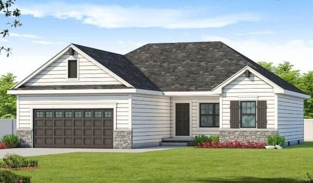 2110 S Broadway Street, Grove, OK 74344