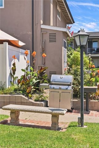 660 S glassell Street, Orange, CA 92866
