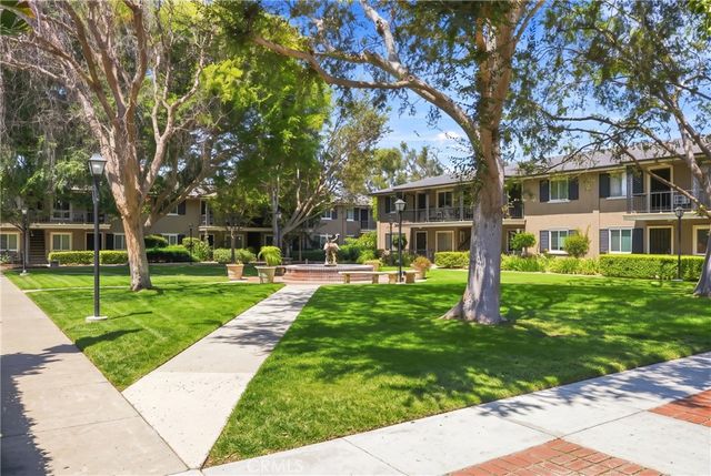 660 S glassell Street, Orange, CA 92866