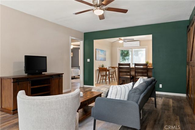 660 S glassell Street, Orange, CA 92866