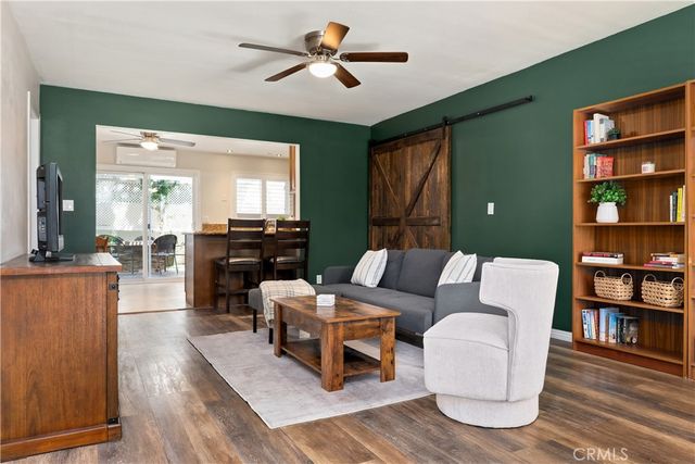 660 S glassell Street, Orange, CA 92866