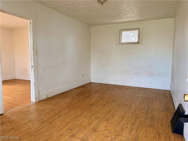 1304 Lakeshore Boulevard, Akron, OH 44301
