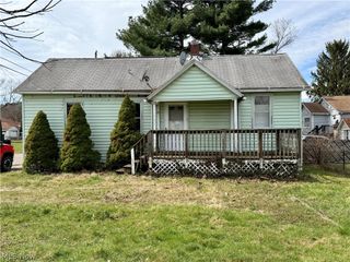 1304 Lakeshore Boulevard, Akron, OH 44301