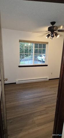 34 Garden Hill Circle 34, Waterbury, CT 06704