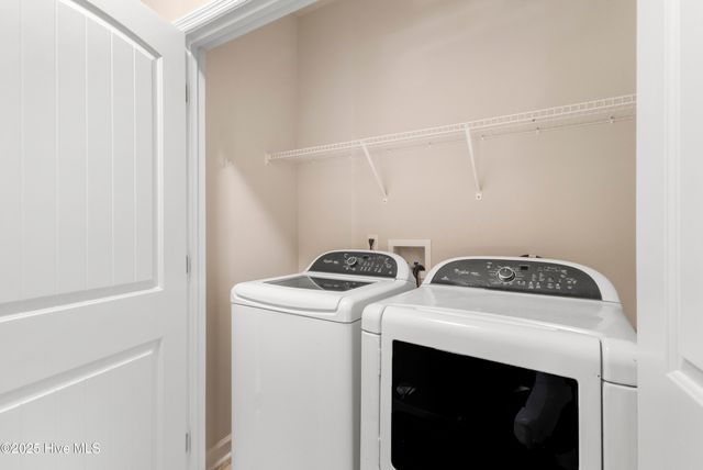 414 Vandemere Court, Holly Ridge, NC 28445