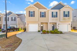 414 Vandemere Court, Holly Ridge, NC 28445