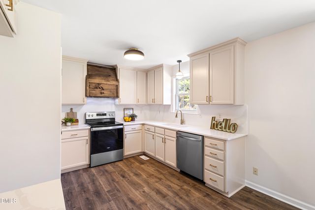 106 Hilltop Drive, Four Oaks, NC 27524