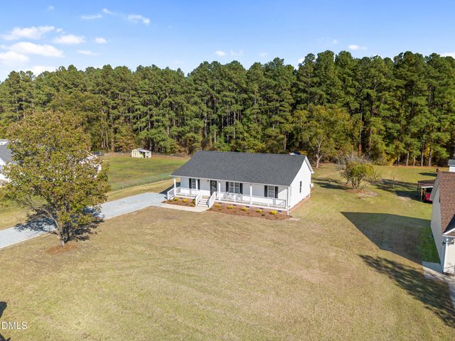 106 Hilltop Drive, Four Oaks, NC 27524