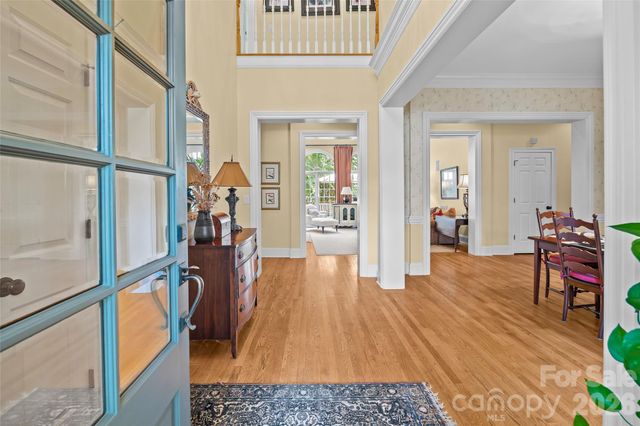 3401 Maryhurst Lane, Charlotte, NC 28226