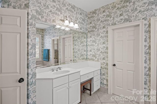 3401 Maryhurst Lane, Charlotte, NC 28226