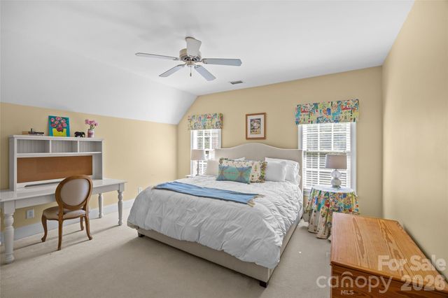3401 Maryhurst Lane, Charlotte, NC 28226