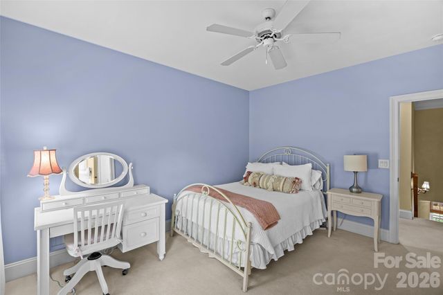 3401 Maryhurst Lane, Charlotte, NC 28226