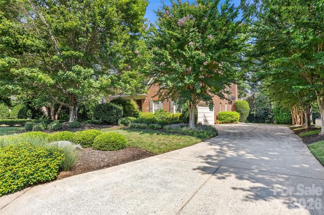 3401 Maryhurst Lane, Charlotte, NC 28226