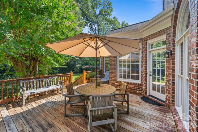 3401 Maryhurst Lane, Charlotte, NC 28226