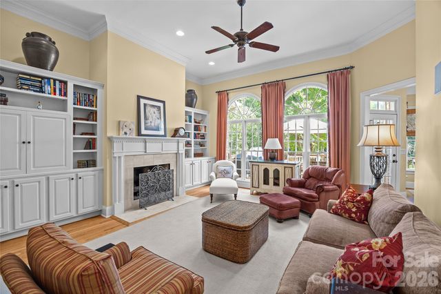 3401 Maryhurst Lane, Charlotte, NC 28226
