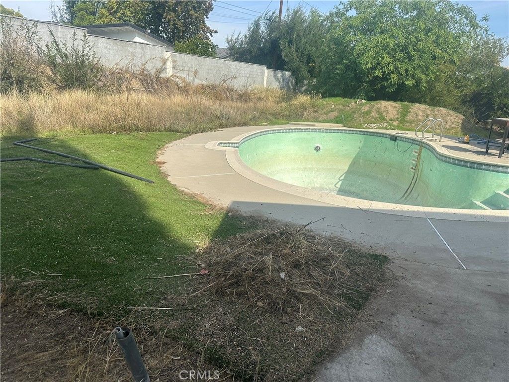 Image 1 of property listing at 17311 Halsey, Granada Hills, CA 91344