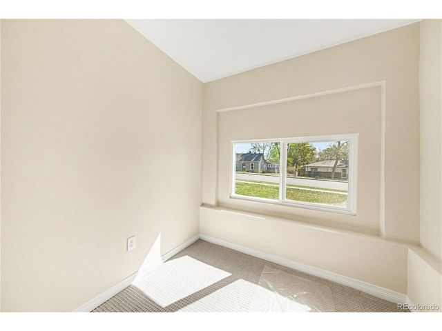 414 Holbrook St, Erie, CO 80516