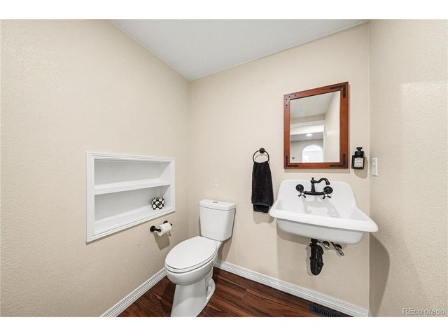 414 Holbrook St, Erie, CO 80516