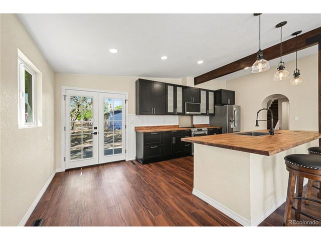 414 Holbrook St, Erie, CO 80516