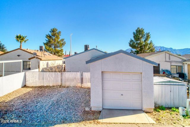 761 SUNSET VISTA Drive, Sierra Vista, AZ 85635