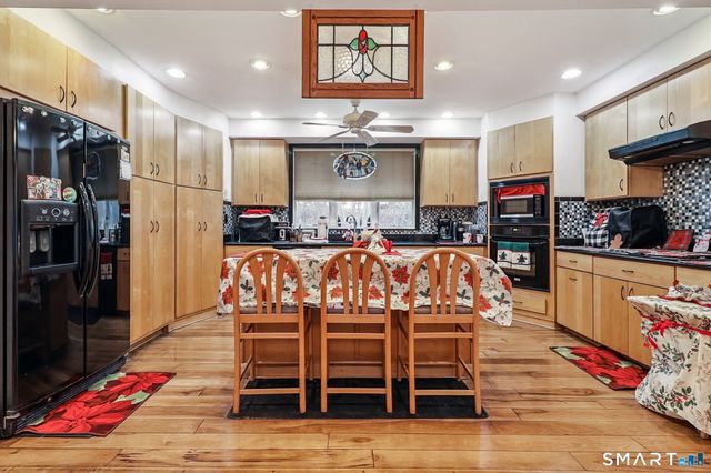 36 Spinning Wheel Road, Monroe, CT 06468