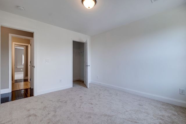 2105 Bedford Bnd, Mount Juliet, TN 37122