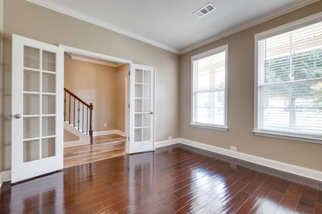 2105 Bedford Bnd, Mount Juliet, TN 37122
