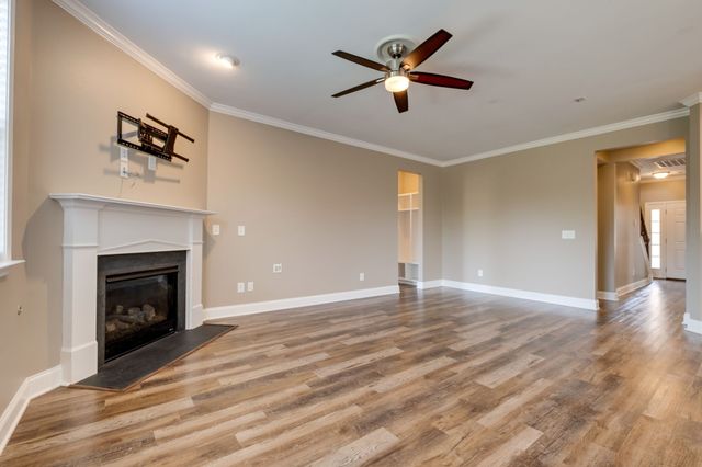 2105 Bedford Bnd, Mount Juliet, TN 37122
