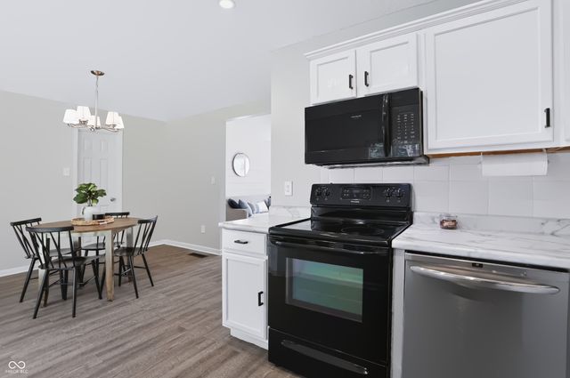 3250 Davis, Indianapolis, IN 46221