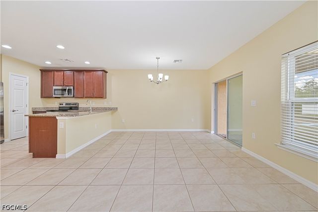3739 Crofton CT, Fort Myers, FL 33916
