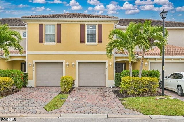 3739 Crofton CT, Fort Myers, FL 33916