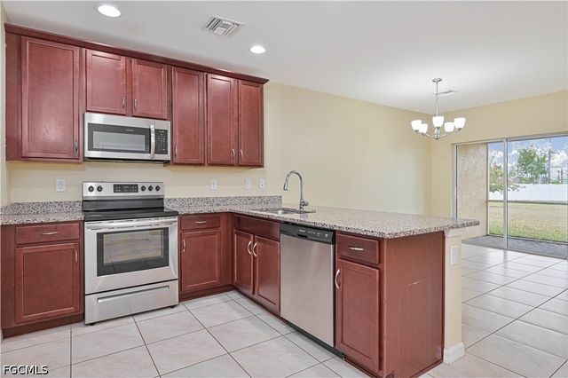 3739 Crofton CT, Fort Myers, FL 33916