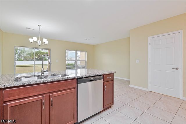 3739 Crofton CT, Fort Myers, FL 33916