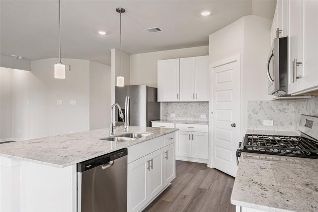 6322 Brazos Trail Drive, Richmond, TX 77469