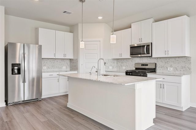 6322 Brazos Trail Drive, Richmond, TX 77469